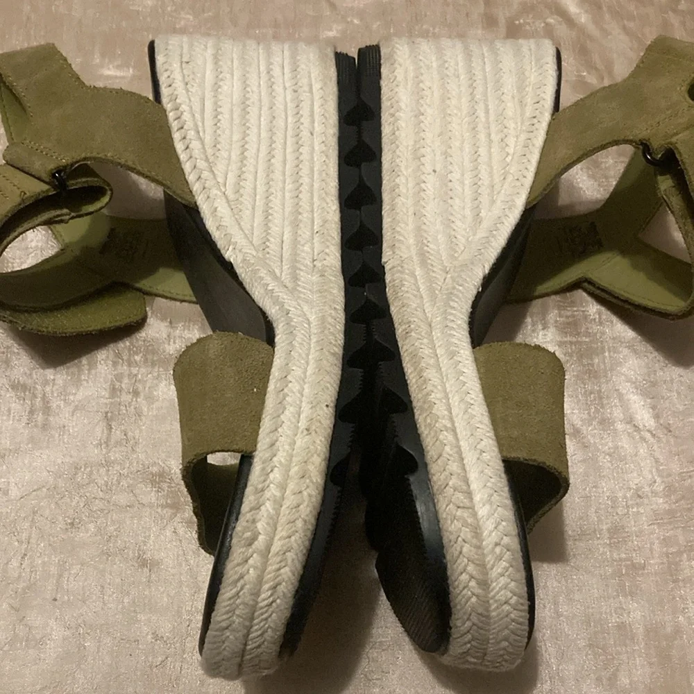 Sorel Cameron Wedge Platform Espadrille Sandals Olive
